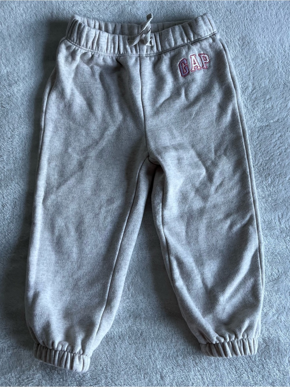 GAP 2T Baby Toddler Light Tan Kids Fleece Joggers with Pink Logo